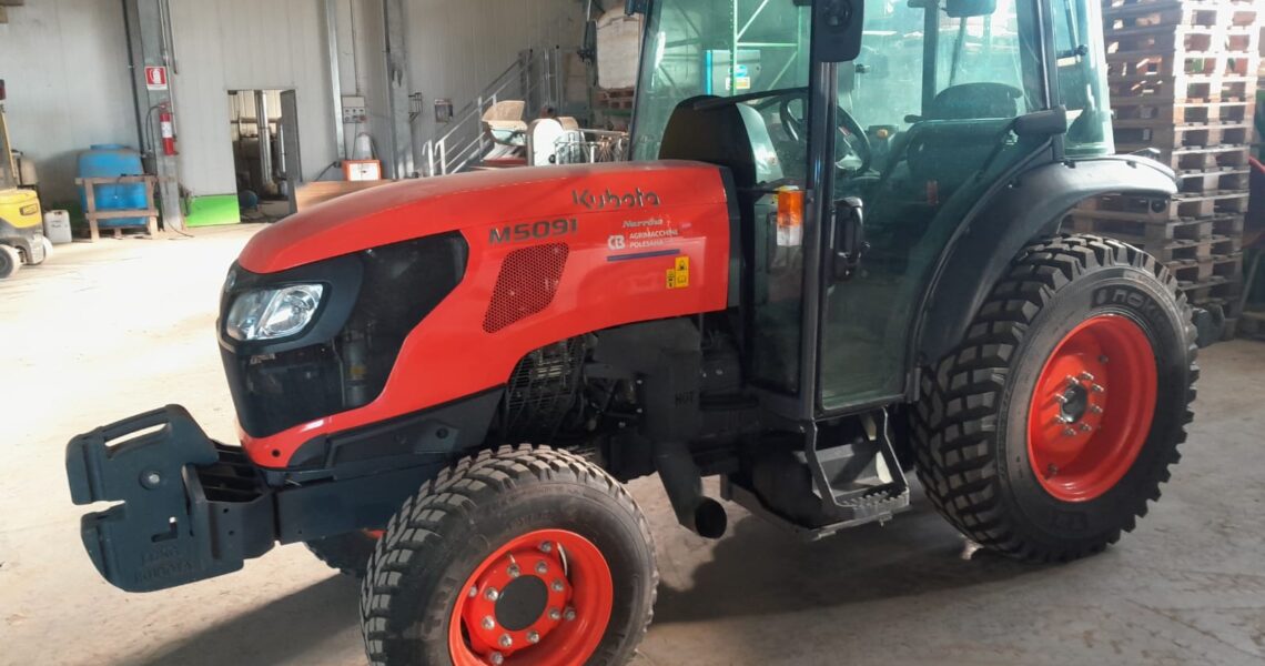 kubota-m5091-narrow-1